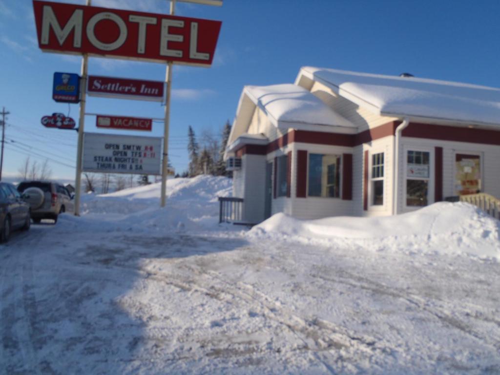 Plaster Rock Settler'S Inn & Motel المظهر الخارجي الصورة